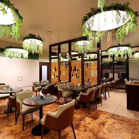 Quality Inn City Centre พาราณสี ภายนอก รูปภาพ